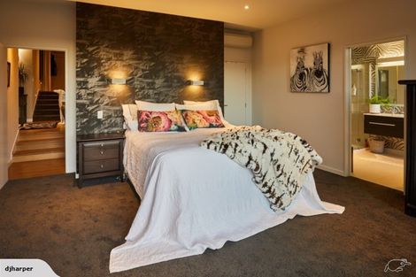 Photo of property in 5 Kintyre Court, Jacks Point, Queenstown, 9371