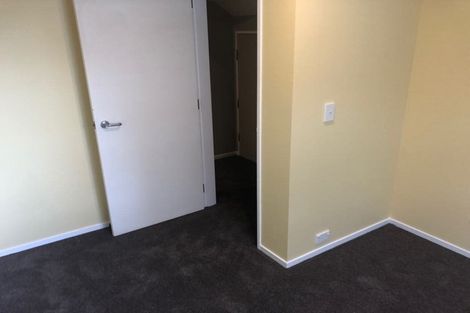 Photo of property in Victoria Villas, 50/35u Pirie Street, Mount Victoria, Wellington, 6011