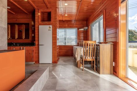 Photo of property in 31 Church Street, Waipawa, 4210