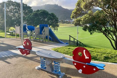 Photo of property in 3 Bankot Crescent, Ngaio, Wellington, 6035