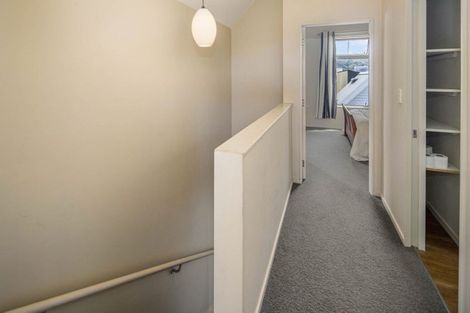 Photo of property in Pirie Street Townhouses, 27/35u Pirie Street, Mount Victoria, Wellington, 6011