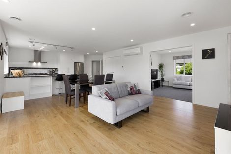 Photo of property in 9 Leadline Place, Whitby, Porirua, 5024