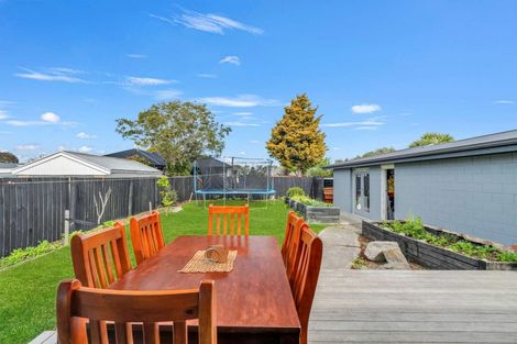 Photo of property in 7 Newhaven Street, Burwood, Christchurch, 8083