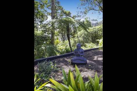 Photo of property in 559 South Titirangi Road, Titirangi, Auckland, 0604