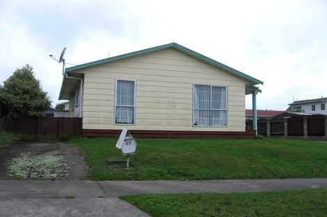 Photo of property in 3a Colonial Place, Kelvin Grove, Palmerston North, 4414