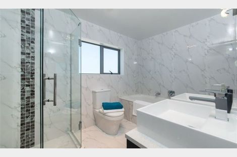 Photo of property in 218 Metcalfe Road, Ranui, Auckland, 0612