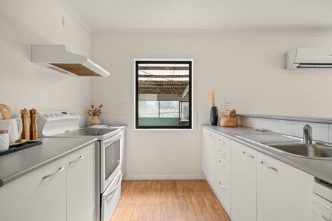 Photo of property in 9 Harvard Court, Melville, Hamilton, 3206