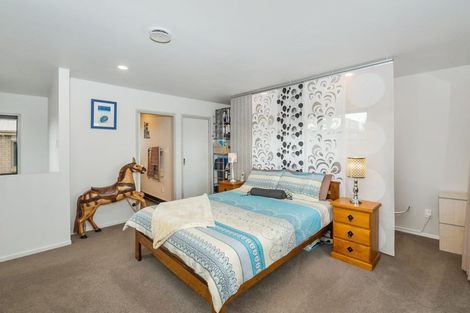 Photo of property in 157b Colwill Road, Massey, Auckland, 0614