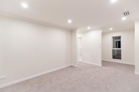 Photo of property in 175 Godfrey Drive, Orewa, 0931