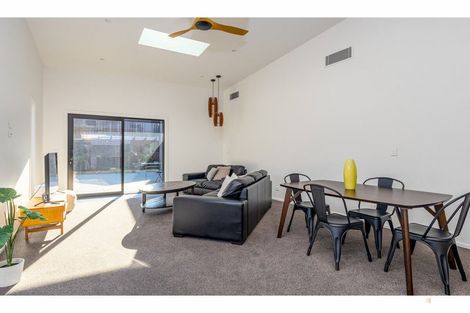 Photo of property in 1 Hislop Street, Geraldine, 7930