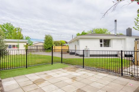 Photo of property in 13 Gladson Avenue, Sockburn, Christchurch, 8042