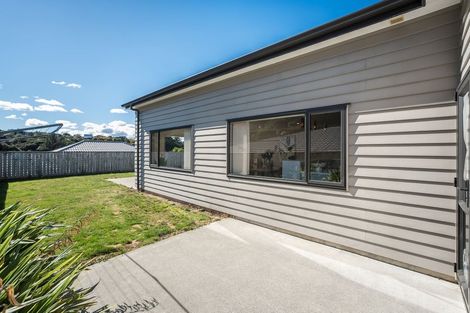 Photo of property in 12 Moonsail Drive, Whitby, Porirua, 5024