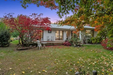 Photo of property in 822 Kane Road, Hawea Flat, Wanaka, 9382