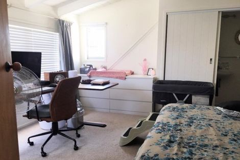Photo of property in 27 Hastings Parade, Devonport, Auckland, 0624
