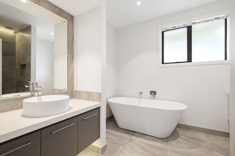 Photo of property in 12a Henry Curd Terrace, Pukekohe, 2120