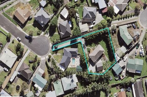 Photo of property in 26 Mackenzie Street, Te Atatu South, Auckland, 0610