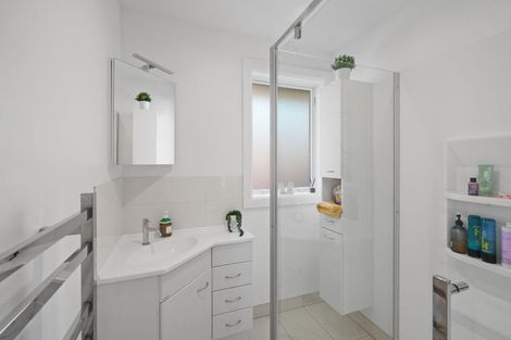 Photo of property in 198 Centaurus Road, Saint Martins, Christchurch, 8022