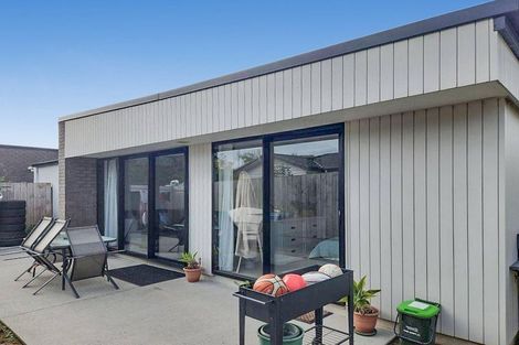 Photo of property in 76 Prado Drive, Pukekohe, 2120