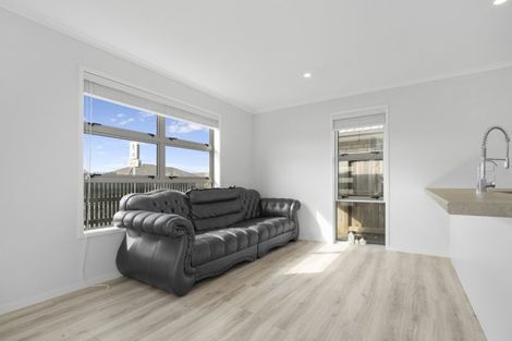 Photo of property in 176 Te Okuroa Drive, Papamoa, 3118