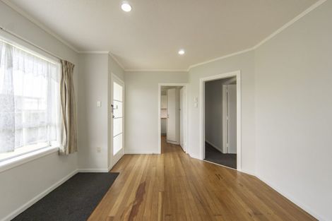 Photo of property in 7 Saint Lukes Place, Bader, Hamilton, 3206