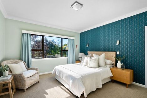 Photo of property in 16 Douglas Mclean Avenue, Marewa, Napier, 4110