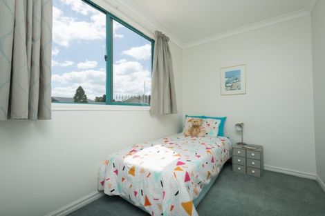 Photo of property in 99a Simpson Road, Papamoa Beach, Papamoa, 3118