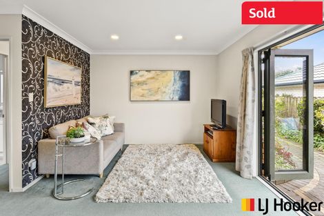 Photo of property in 2a Dan Bryant Place, Pukekohe, 2120