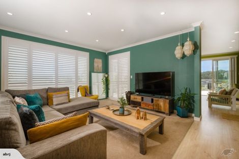 Photo of property in 88 Pohutukawa Parade, Riverhead, 0820