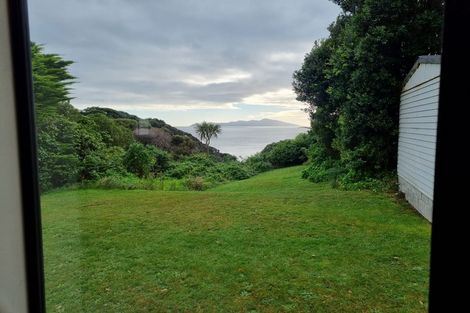 Photo of property in 15 Pukerua Beach Road, Pukerua Bay, 5026