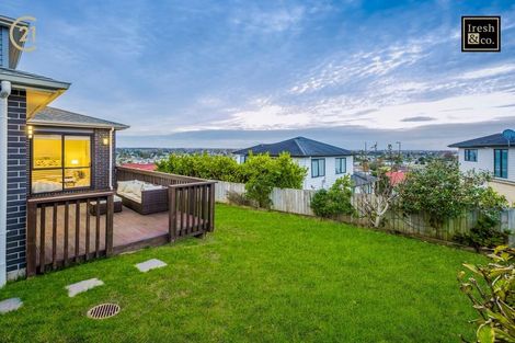 Photo of property in 33 Kirikiri Drive, Papakura, 2110