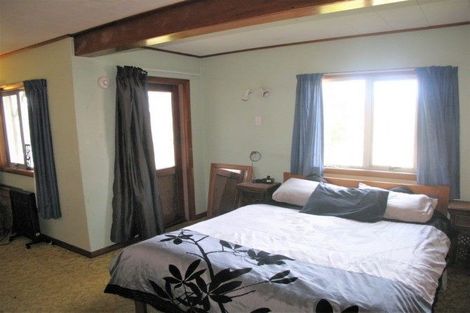 Photo of property in 12 Orbell Street, Dalmore, Dunedin, 9010