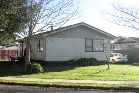 Photo of property in 4 Purcell Place, Melville, Hamilton, 3206