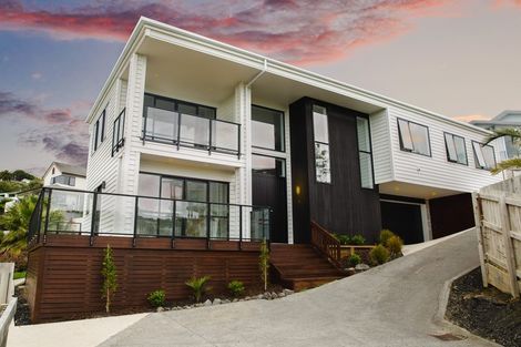 Photo of property in 61 Landmark Terrace, Orewa, 0931