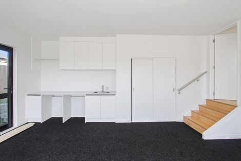 Photo of property in 16 Awa Avenue, Helensville, 0800