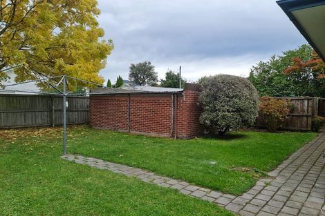 Photo of property in 98 Hinau Street, Riccarton, Christchurch, 8041