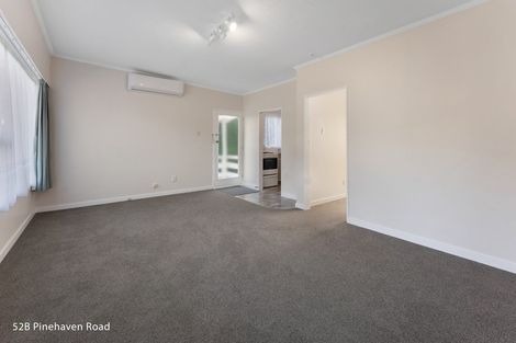 Photo of property in 52 Pinehaven Road, Pinehaven, Upper Hutt, 5019