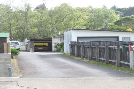 Photo of property in 5a Gemstone Drive, Birchville, Upper Hutt, 5018