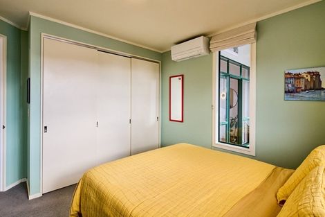 Photo of property in Tennyson Apartments, 7/25 Tennyson Street, Te Aro, Wellington, 6011