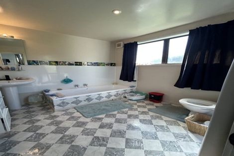 Photo of property in 256 Main Street, Greytown, 5712