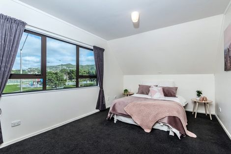 Photo of property in 18b Frankmoore Avenue, Johnsonville, Wellington, 6037