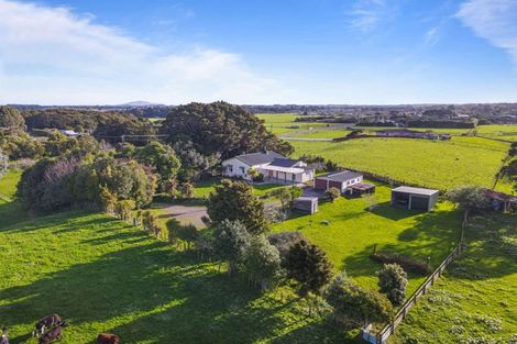 Photo of property in 143 Muhunoa Road East, Ohau, Levin, 5570