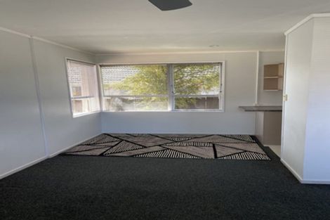 Photo of property in 1/97 Golf Road, New Lynn, Auckland, 0600
