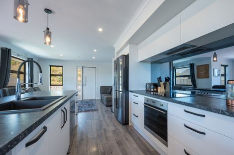 Photo of property in 30 Katania Heights, Brightwater, 7022