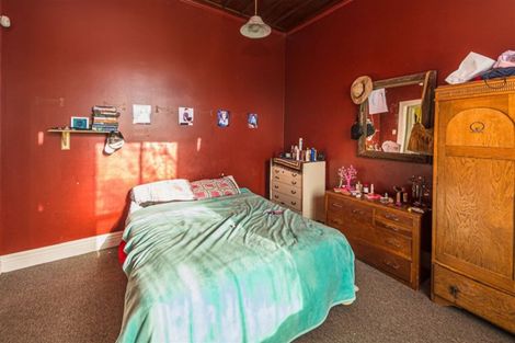Photo of property in 33 Gibson Street, Aramoho, Whanganui, 4500