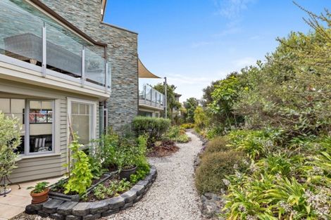 Photo of property in 28 Little Compton Mews, Snells Beach, 0920