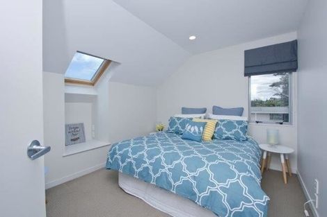 Photo of property in 1 Tay Street, Mount Maunganui, 3116