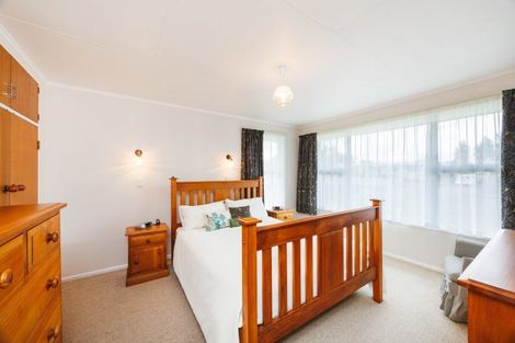 Photo of property in 28 Kennedy Avenue, Feilding, 4702