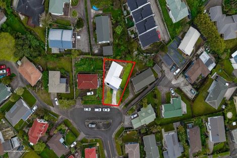 Photo of property in 13 Frosses Place, Massey, Auckland, 0614