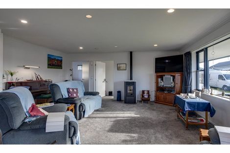 Photo of property in 40&40a Harper Street, Parkside, Timaru, 7910