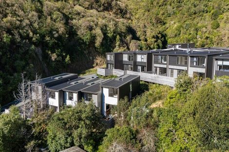 Photo of property in 10 Rua Kai Way, Brooklyn, Wellington, 6021